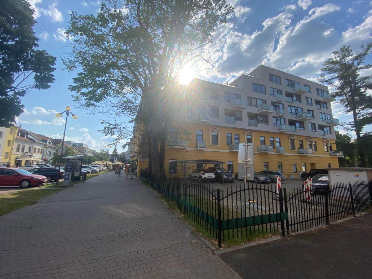 A-Partman Sk - Main Square - Private Parking - Mountain View - Top Floor - 82 M2 Poprad Luaran gambar